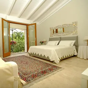 Couette-café Corte Dei Mirti, Signorili, Iglesias