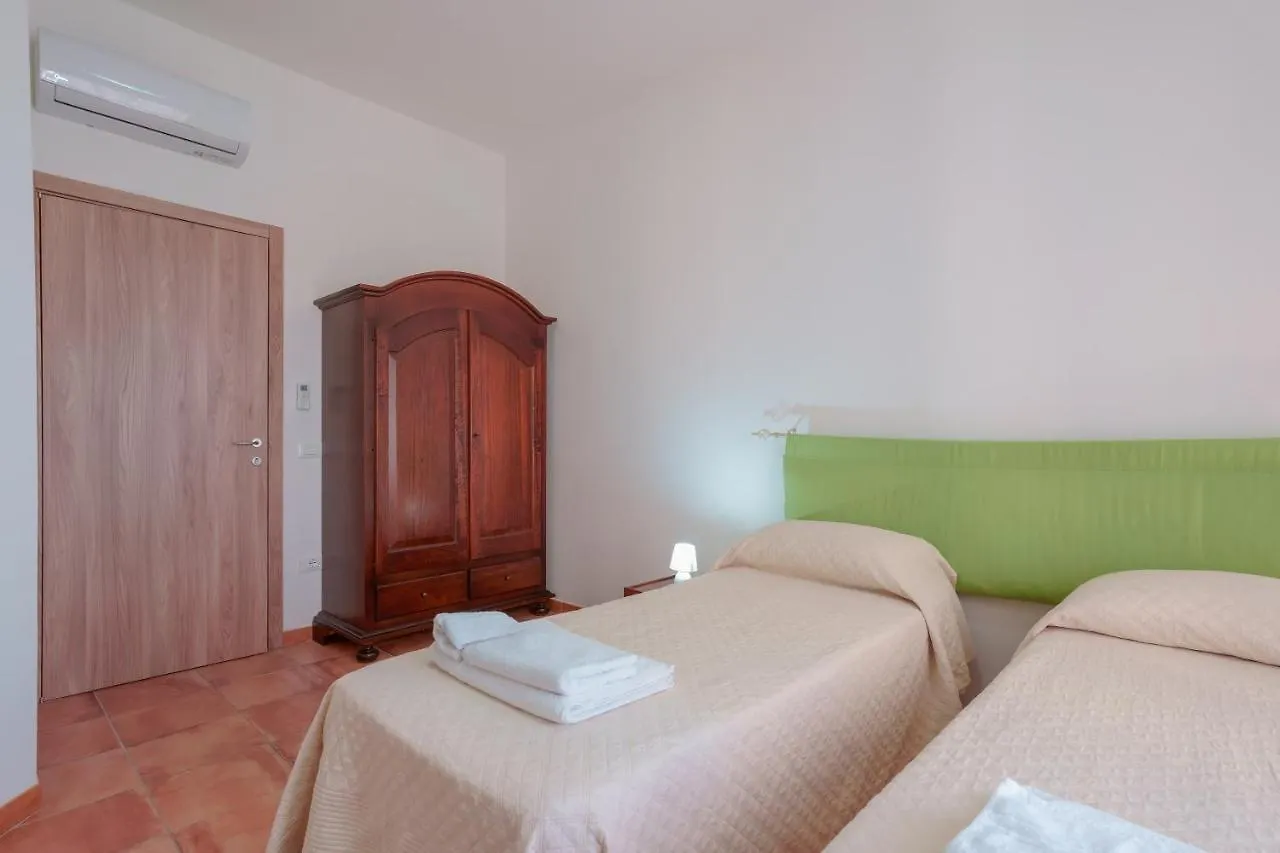 Hotel La Scala Del Sale à Iglesias Maison d'hôtes